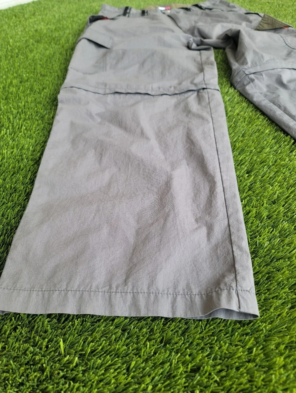 Vintage Tommy Hilfiger Convertible Zip-Off Pants | Size Large